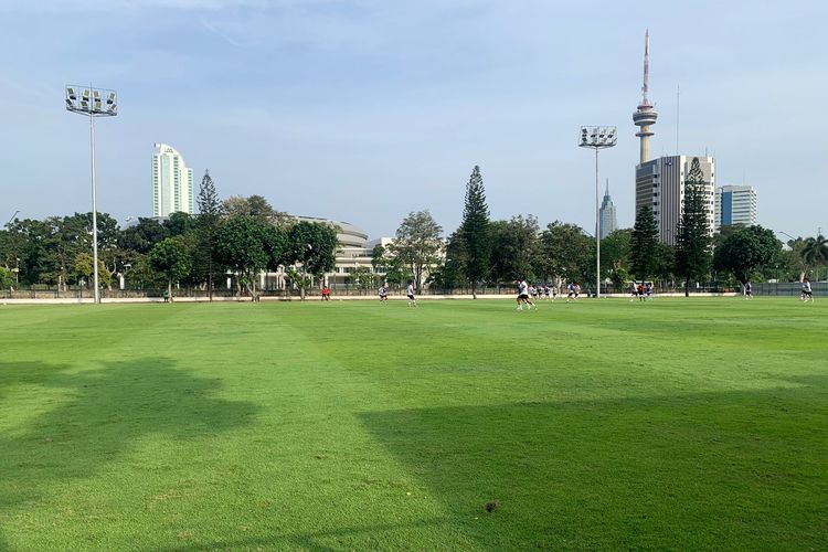 Timnas U17 Indonesia melakoni pertandingan internal di Lapangan A, Gelora Bung Karno (GBK), Senayan, Jakarta, Sabtu (15/7/2023). Gim internal ini bagian dari persiapan menghadapi Piala Dunia U17 2023.