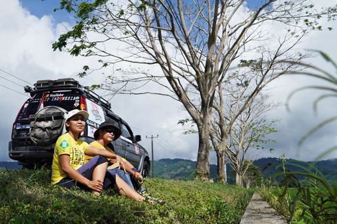 Kisah Pasutri 7 Tahun Hidup di Jalan, Keliling Indonesia Pakai Mobil