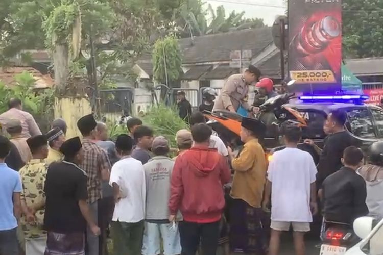 Dilaporkan Hilang, Pemuda di Bangkalan Ditemukan Membusuk di Tepi Jalan