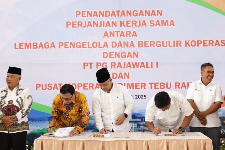 LPDB menyalurkan dana bergulir kepada PKPTR sebagai bentuk pembiayaan untuk mendukung sektor riil komoditas tebu yang menjadi salah satu komoditas strategis dalam mendukung ketahanan pangan nasional. 