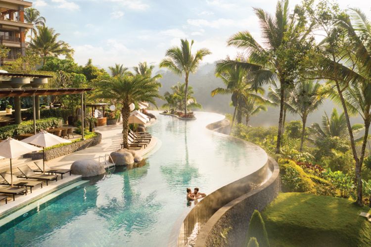 Salah satu fasilitas kolam renang di Padma Resort Ubud, Indonesia