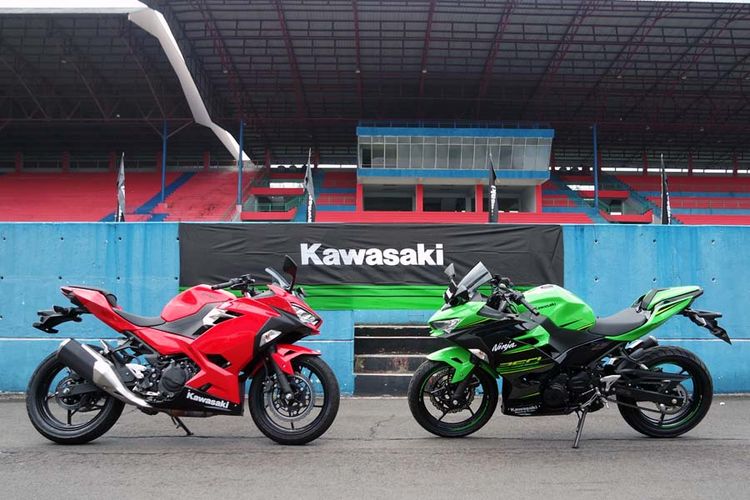 Kawasaki All-New Ninja 250.