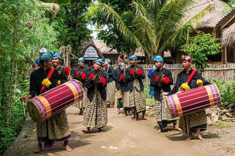 Tempat wisata bernama Desa Wisata Sasak Ende di Kabupaten Lombok Tengah, Nusa Tenggara Barat (SHUTTERSTOCK/Julius Bramanto).