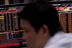 Dalam Empat Bulan, IHSG Anjlok Hampir 24 Persen