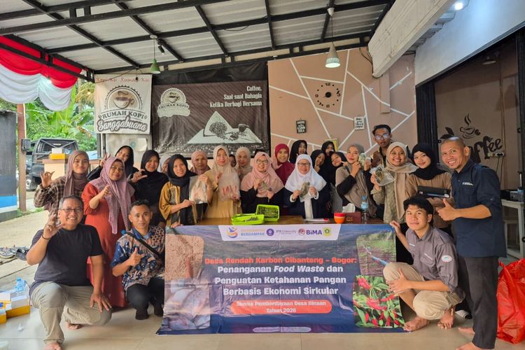 IPB Latih Warga Olah Ikan Nila dan Pemasaran Berbasis AI