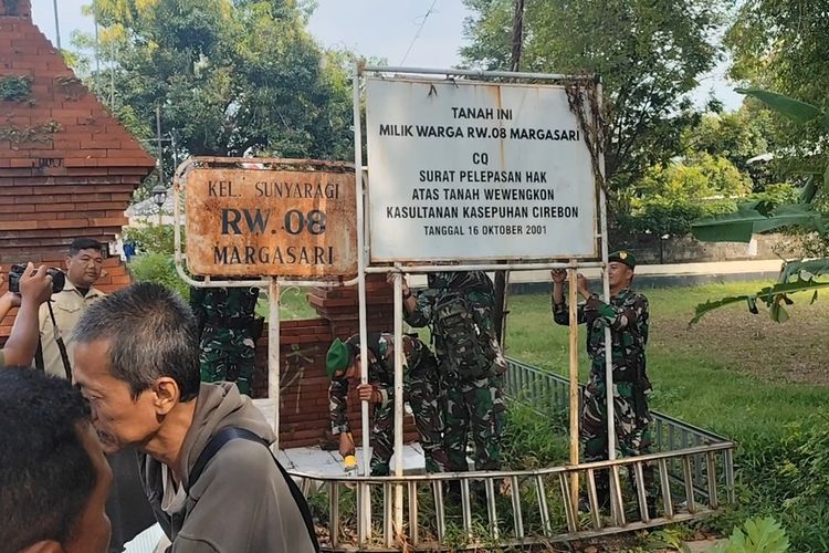 Copot Plang Bertulis 