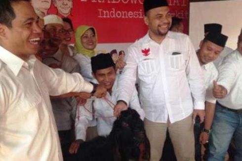Makna Kambing Hitam yang Disembelih Relawan Prabowo-Hatta