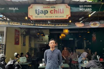 Tertarik Buka Bisnis Mi? Simak Tips dari Owner Mie Tjap Chili