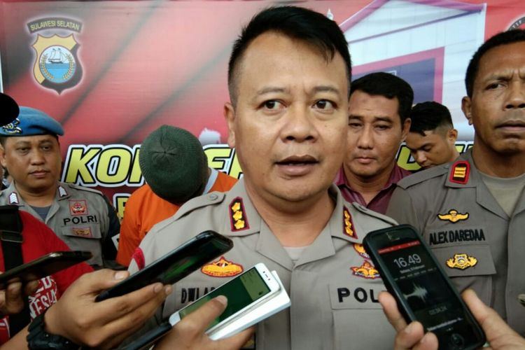 Kepala Polrestabes Makassar,  Kombes Polisi Dwi Ariwibowo merilis kasus tewasnya seorang taruna Akademi Teknik Keselamatan Penerbangan (ATKP)  Makassar yang dianiaya seniornya,  Selasa (5/2/2019).