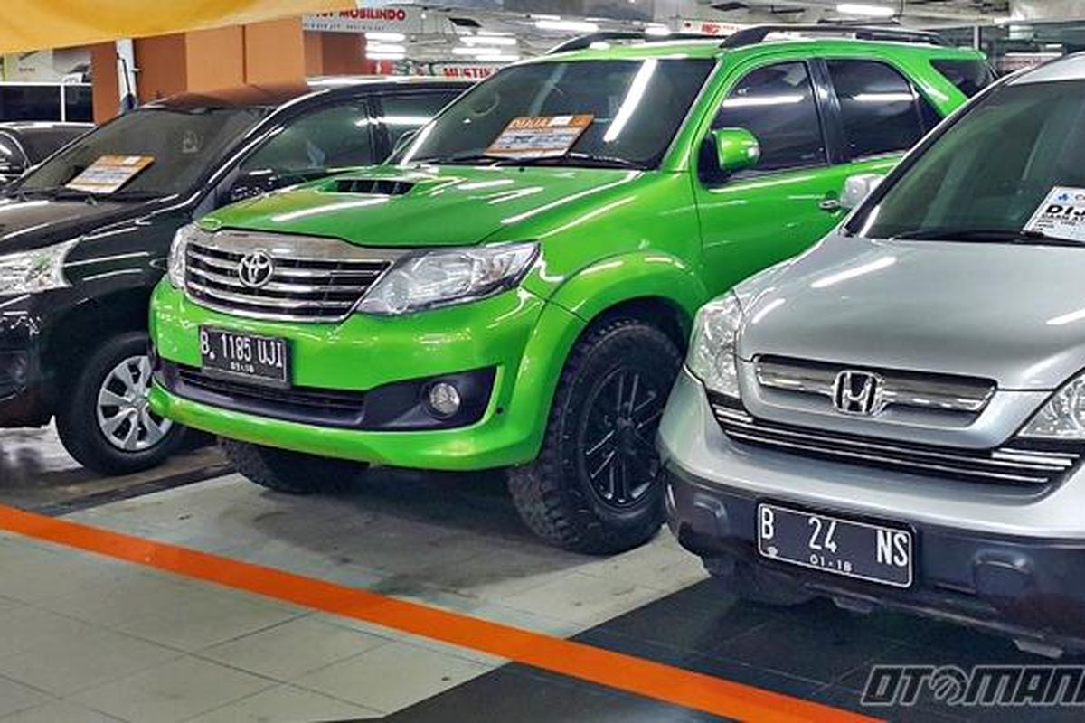 Mobkas SUV dan MPV di MGK Kemayoran