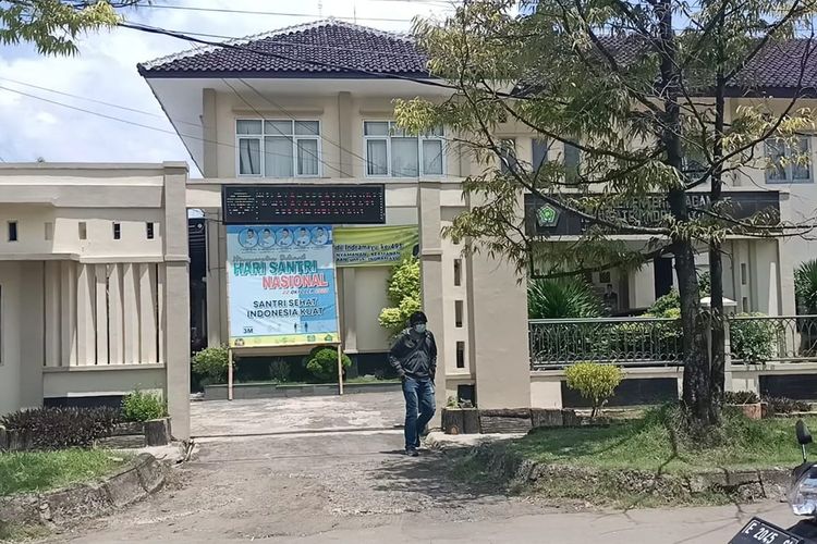 Kantor Kementerian Agama (Kemenag) Indramayu, Jawa Barat.