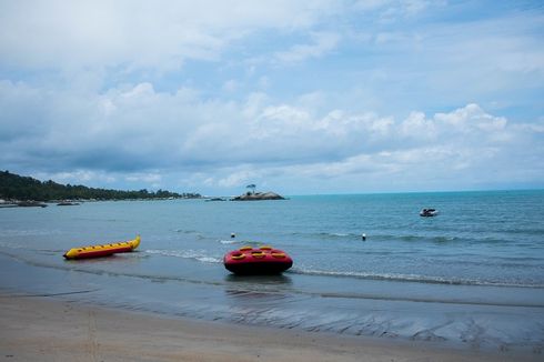 Wisata Bangka, Main Olahraga Air di Pantai Batu Bedaun