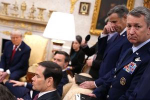 Jenderal AS Ketar-ketir Lihat Rencana Trump Serang Iran