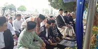 JK, Mahfud MD, dan Anies Shalat Id Bareng di Masjid Al Azhar, Tempati Saf Depan