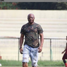 Mantan Pemain Arema Francis Yonga Meninggal Dunia