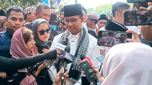 Anies Puji Mahfud MD yang Mundur dari Menkopolhukam
