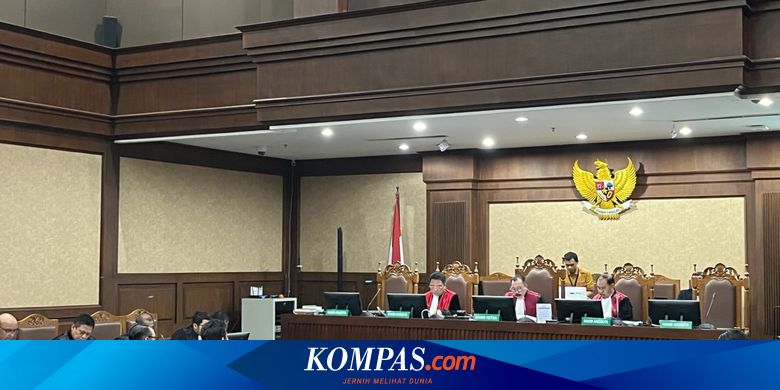 3 Pejabat Kemenkominfo Jadi Saksi di Sidang Johnny G Plate Hari Ini
