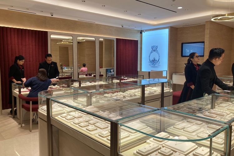Wajah baru gerai pertama Frank & co. di Indonesia di Pondok Indah Mall 1, Jakarta Selatan, Minggu (5/10/2025).