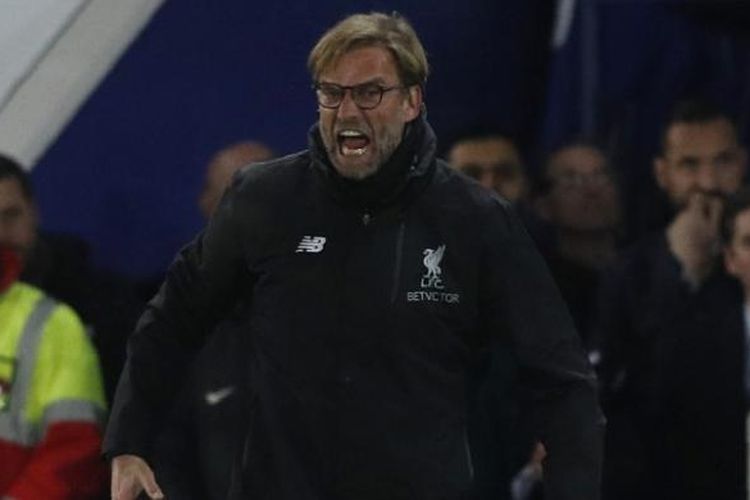 Ekspresi manajer Liverpool, Juergen Klopp, dalam pertandingan Premier League melawan Leicester City di Stadion King Power, 27 Februari 2017. 