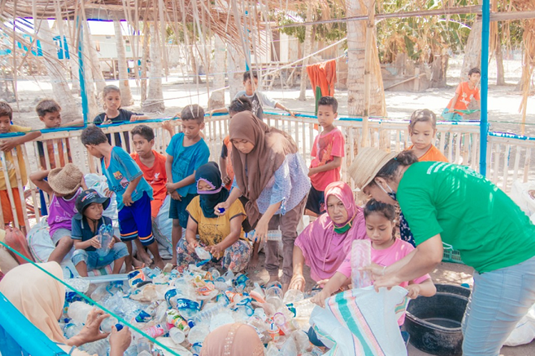 The Maluku islands are one of the lesser-known tourist destinations in Indonesia and it is making an effort to establish a plastic-free zone.