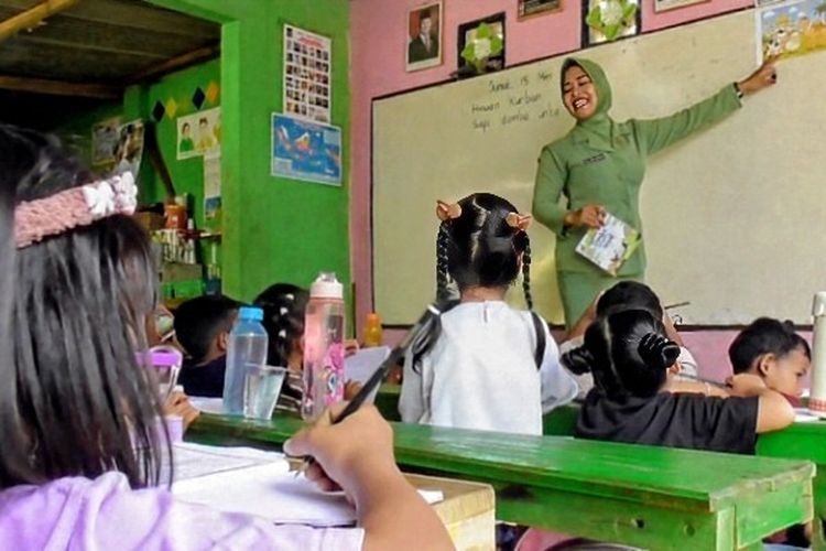 Dari Gudang Pakan Jadi Ruang Aksara, Kisah Babinsa dan Istri Nyalakan Mimpi Anak-anak Desa di Lampung