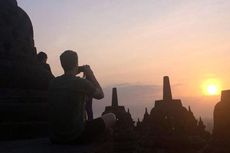 Memasang Kepala Arca Borobudur adalah 