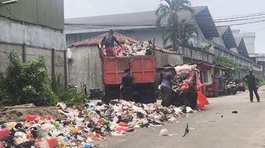 Sampah di Pasir Jaya Jatiuwung Menumpuk 2 Pekan, Meningkat Usai Lebaran