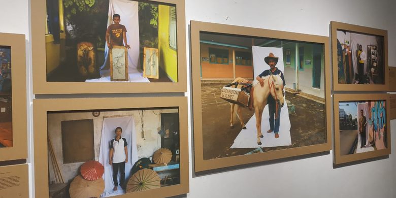 Harian Kompas dan Asia Pulp & Paper (APP) Sinar Mas menggelar pameran foto Cerita Kertas? di Bentara Budaya Jakarta yang akan berlangsung pada 13-15 Maret 2019. 
