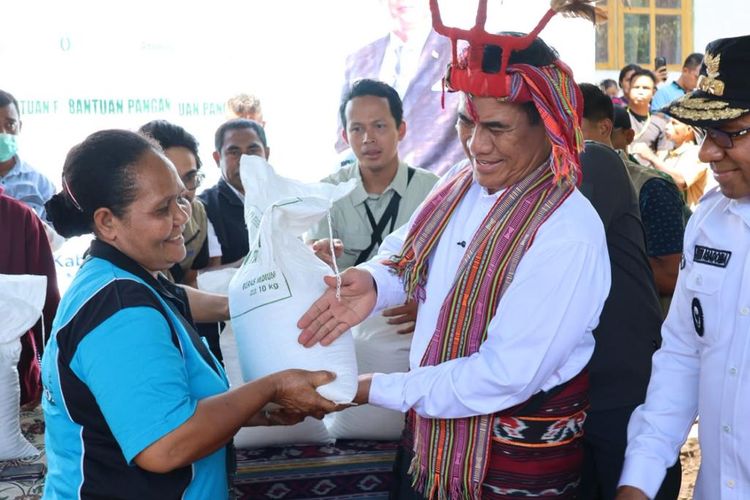 4 Strategi Amran Tekan Kemiskinan di Alor, dari Stabilkan Harga Beras hingga Kembangkan Kakao