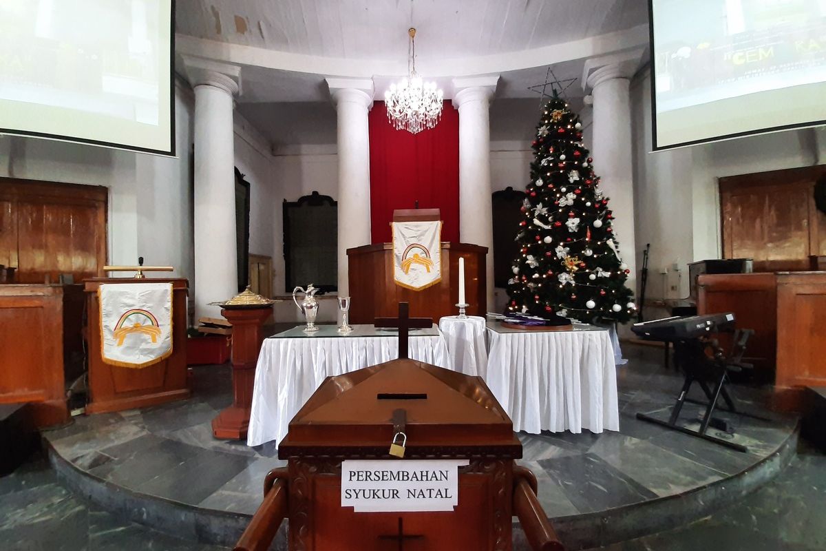 Persiapan natal di GPIB Immanuel, Gambir, Jakarta Utara, Selasa (24/12/2019)