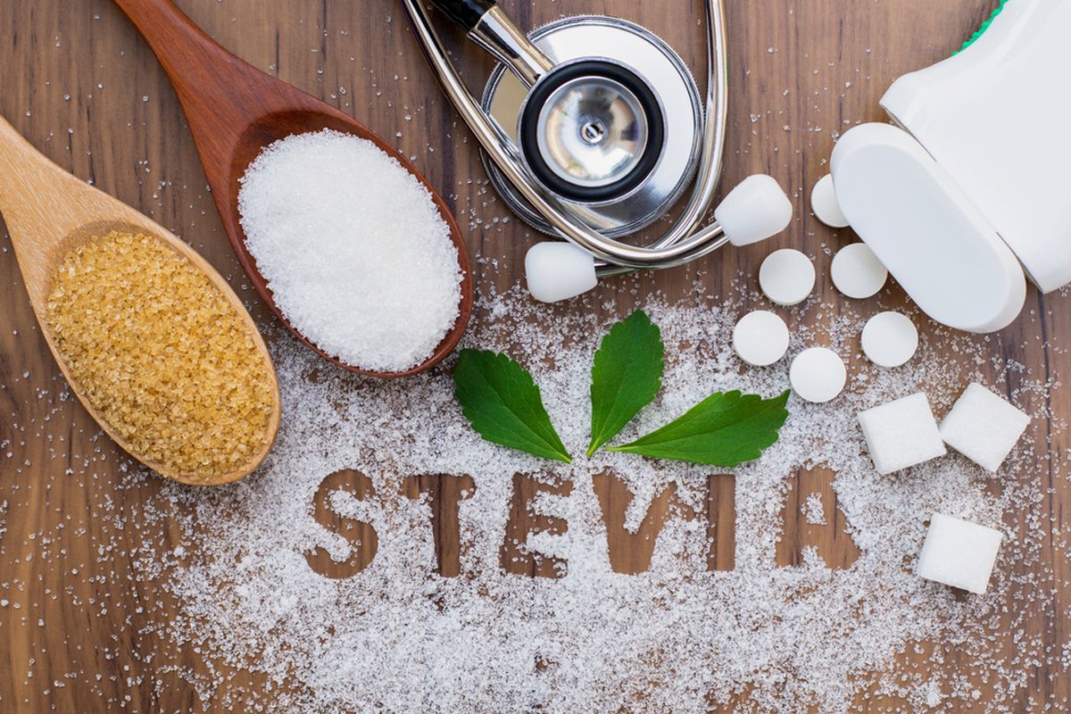 Ilustrasi salah satu pemanis pengganti gula, stevia, untuk penderita diabetes (diabetesi). Selain stevia, ada juga produk pemanis yang aman dikonsumsi diabetasi seperti aspartam dan sakarin.