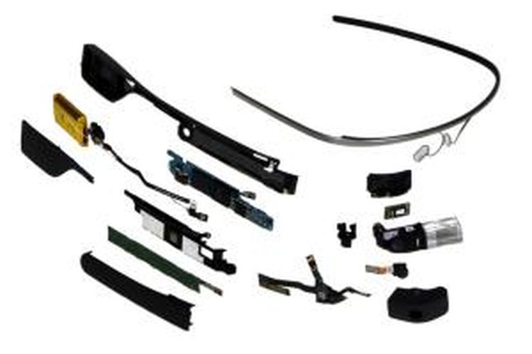 Komponen Google Glass yang dipreteli
