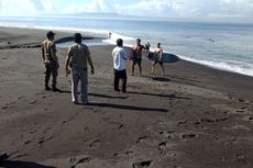 Seberangi Sungai dan Semak Belukar, Turis di Bali Nekat Lakukan Apa Saja agar Bisa ke Pantai