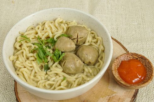 Resep Mie Kuah Bakso Rice Cooker, Pakai Bumbu Dasar Putih