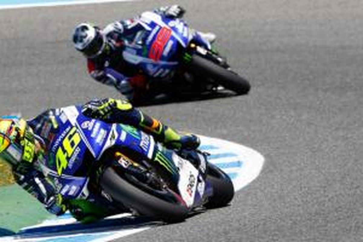 Duo pebalap Movistar Yamaha MotoGP, pakai sasis baru.