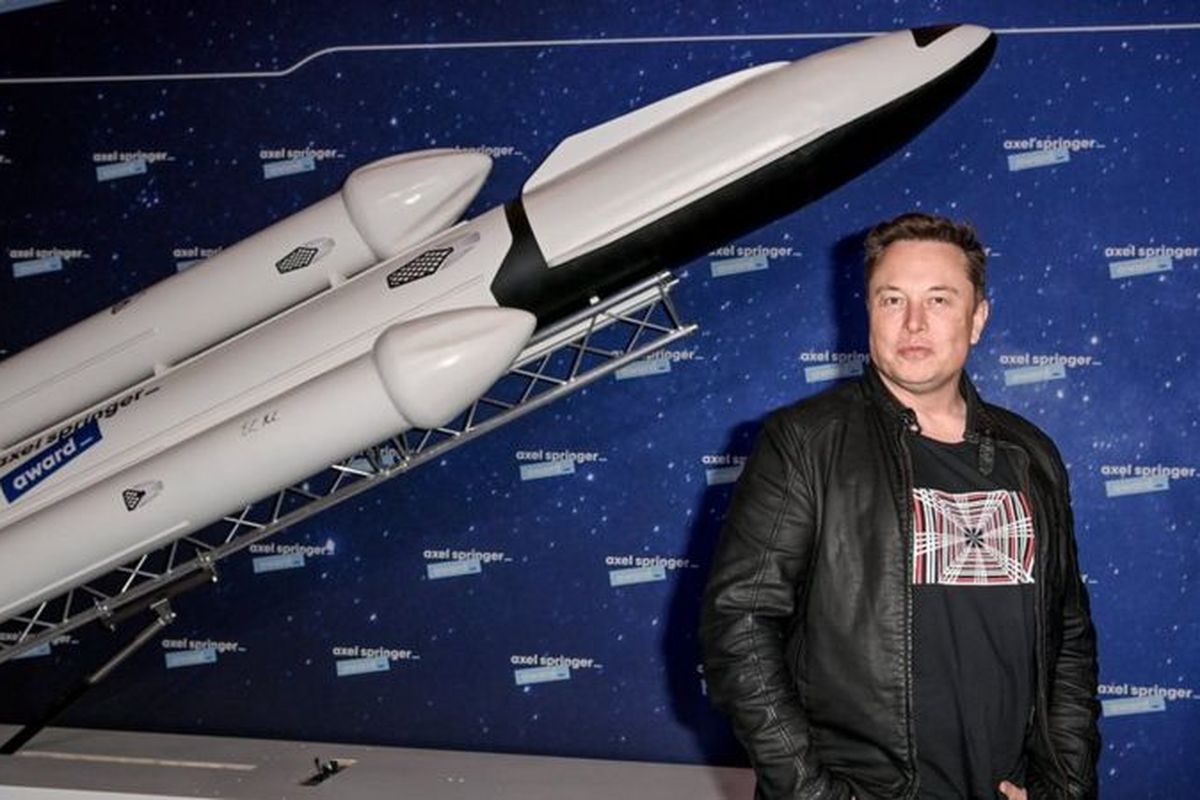 CEO SpaceX, Elon Musk.