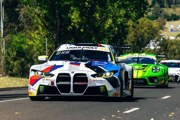 Valentino Rossi akan mengendarai BMW M4 GT3 dalam ajang balap ketahanan Bathurst 12 Hour
