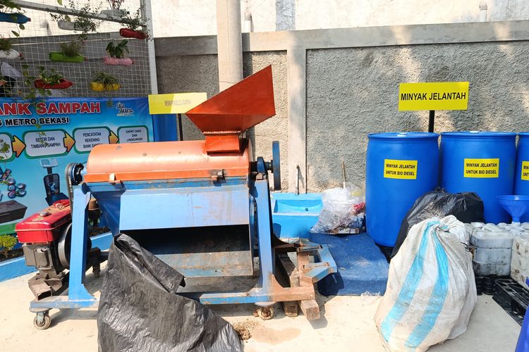Biaya Bikin SIM di Bekasi Bisa Pakai Tabungan Sampah, Bagaimana Caranya?