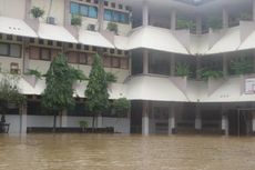 Djarot Berharap Banjir di SMAN 8 Surut dalam Satu Hari
