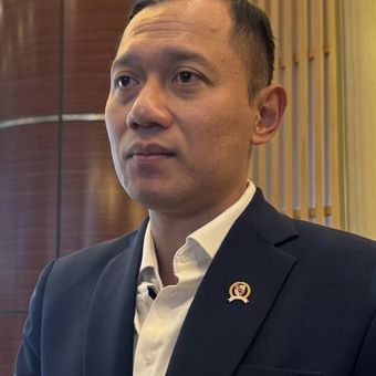 Agus Harimurti Yudhoyono (AHY) di Unair, Surabaya, Sabtu (21/12/2024).