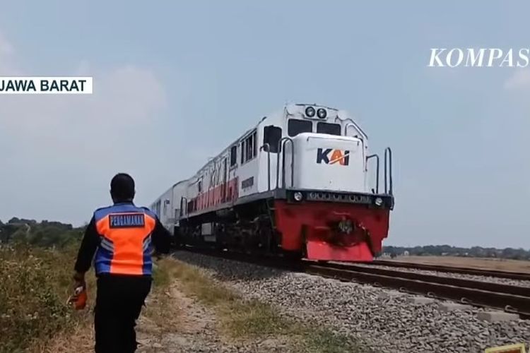 Kesaksian Warga Soal 4 Orang Tewas Tertabrak Kereta Api Di Karawang