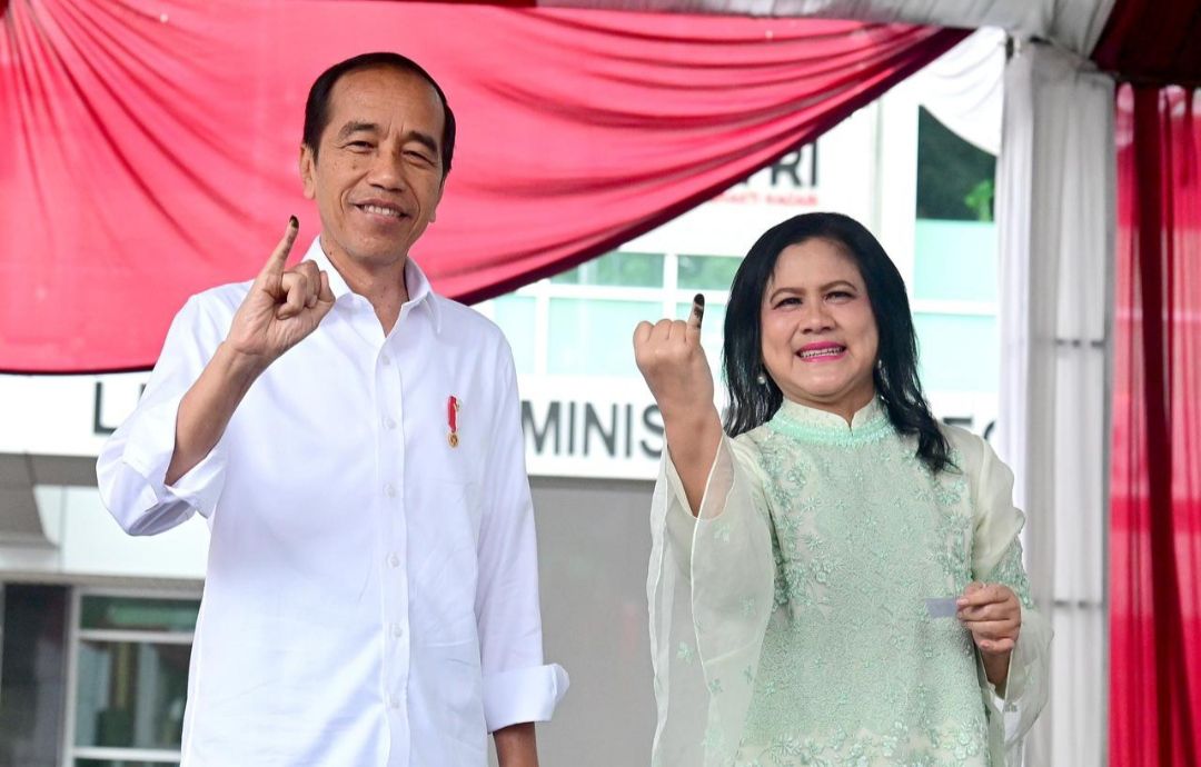 Jokowi Beri Selamat ke Prabowo-Gibran yang Unggul dalam 