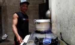 Sampah Organik Keluarga Jadi Biogas: Upaya Ekonomi Sirkular dari Rumah