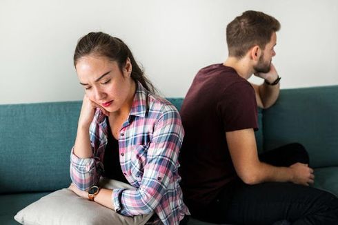 Kenali 6 Tandanya Untuk Mengetahui Jika Pasanganmu Mengalami Trust Issue!