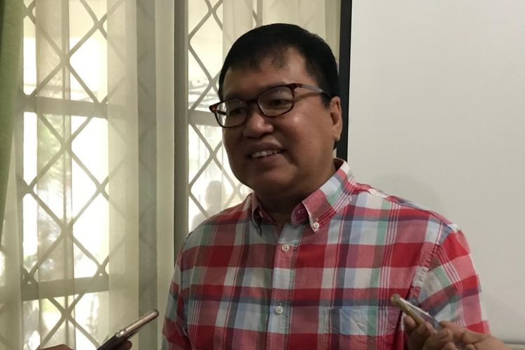 Wakil Ketua Setara Institute Bonar Tigor Naipospos di Kantor Setara Institute, Jakarta, Senin (20/8/2018). 