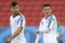 Aguero Goda Messi Pindah ke Manchester City