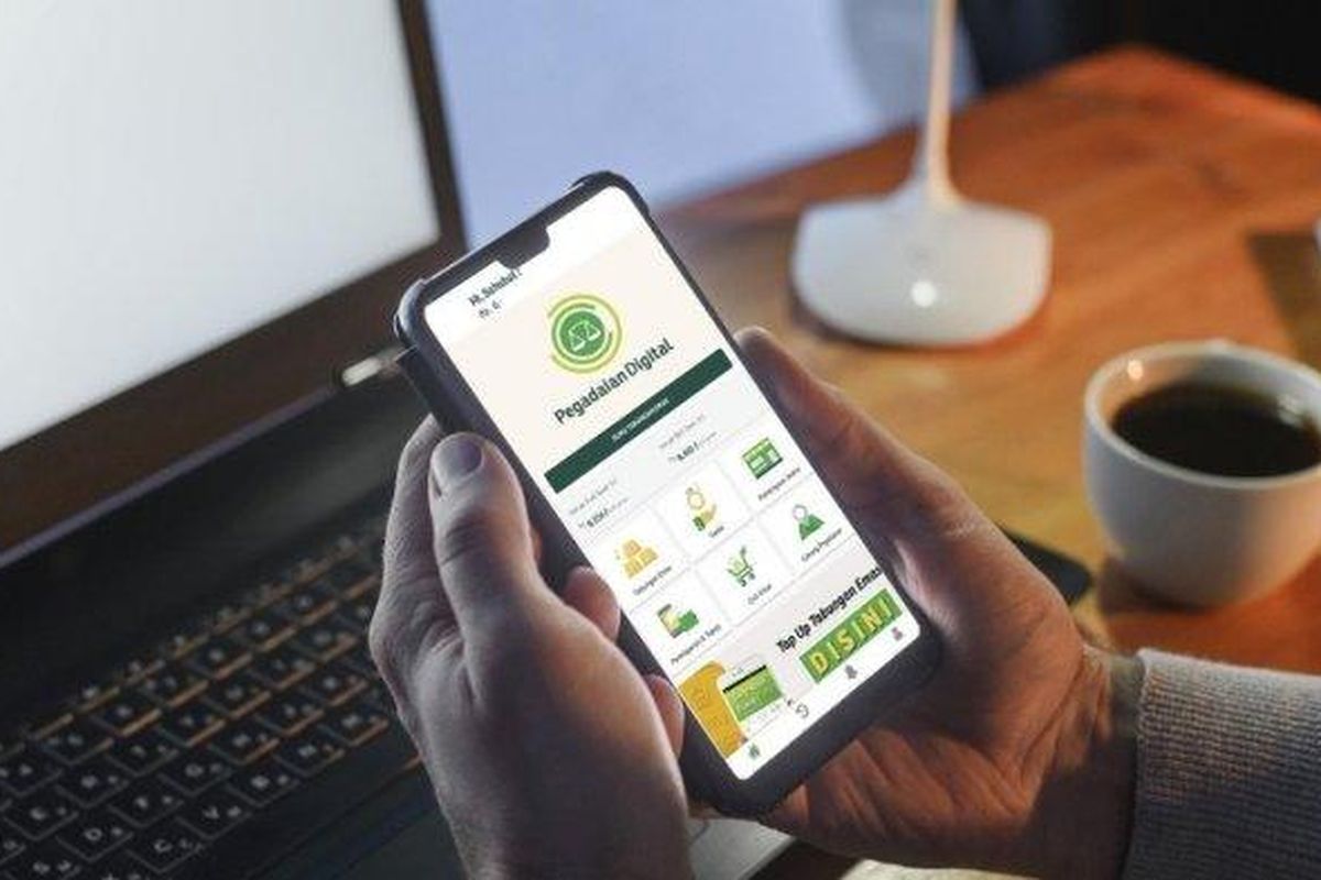 Cara bayar pegadaian online lewat aplikasi pegadaian digital dan m banking BRI, BNI, Mandiri, dan BCA. Ilustrasi produk Pegadaian Syariah dan produk rahn Pegadaian syariah