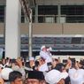 Tersendat Simpatisan di Petamburan, Rizieq Shihab Jalan Kaki Menuju Rumahnya