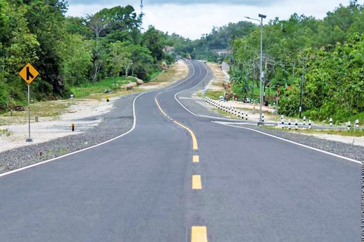 Salah satu bagian Jalan Pansela Jawa ruas Jeruk Wudel-Baran-Duwet