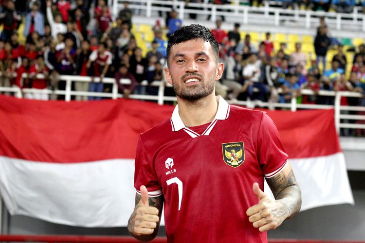 Pemain Timnas Indonesia Setafno Lilipaly usai pertandingan FIFA Matchday melawan Turkmenistan yang berakhir dengan skor 2-0 di Stadion Gelora Bung Tomo Surabaya, Jumat (8/9/2023) malam. Terkini, Stefano Lilipaly tak dipanggil ke timnas Indonesia.